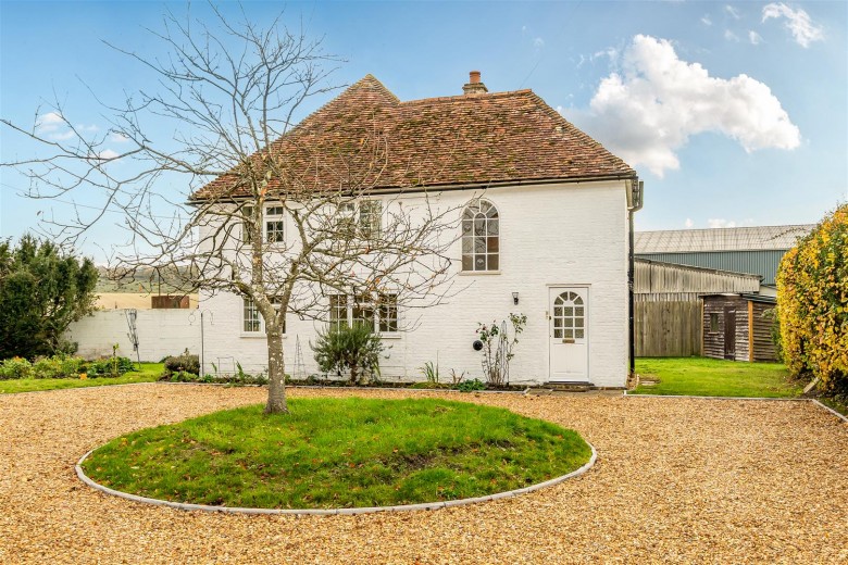 Click the photo for more details of West Grimstead, Salisbury