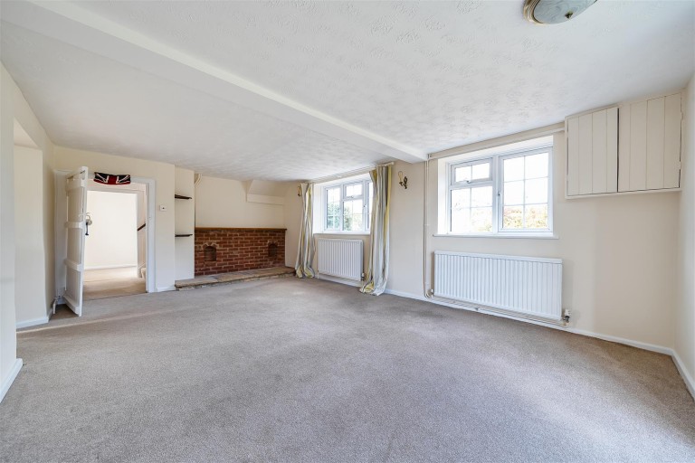 Images for West Grimstead, Salisbury