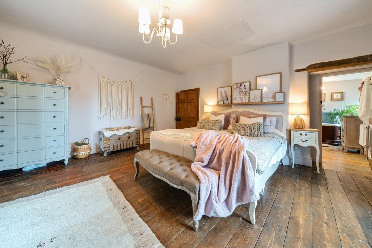 Images for Northampton Road, Blisworth, NN7