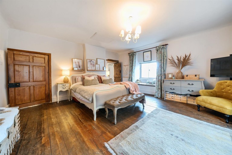 Images for Northampton Road, Blisworth, NN7