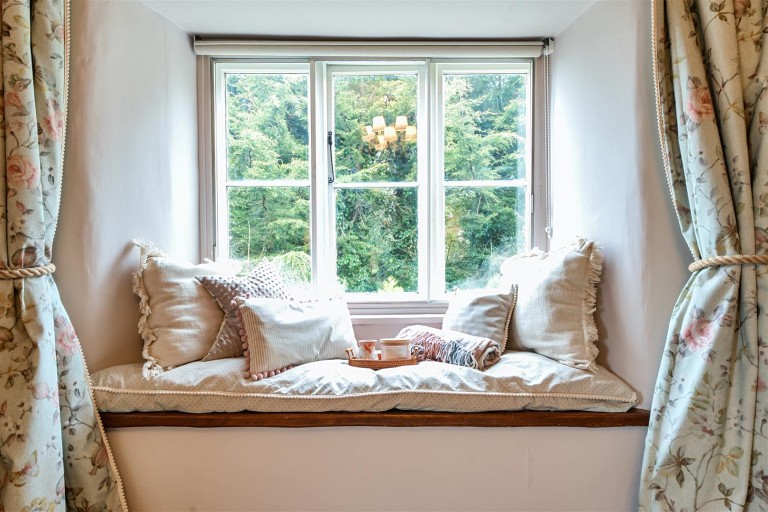 Images for Northampton Road, Blisworth, NN7