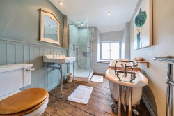 Images for Northampton Road, Blisworth, NN7