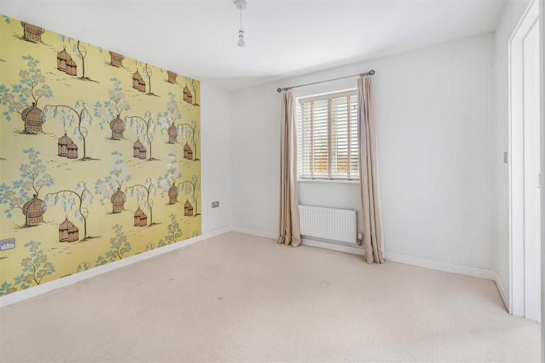 Images for Farnborough Drive, Daventry, NN11