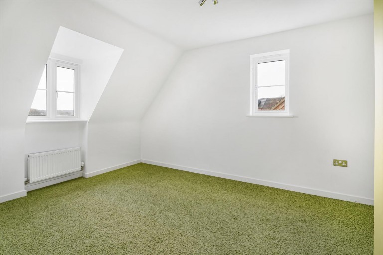 Images for Farnborough Drive, Daventry, NN11