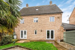 Images for Farnborough Drive, Daventry, NN11