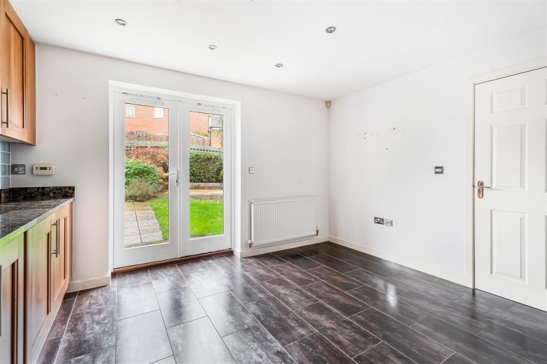 Images for Farnborough Drive, Daventry, NN11