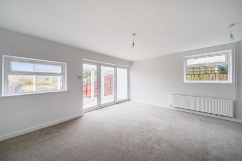 Click the photo for more details of Hollymoor Lane, Beaminster