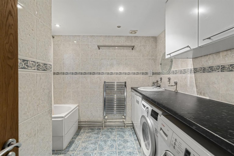 Images for Victoria Street, Cambridge