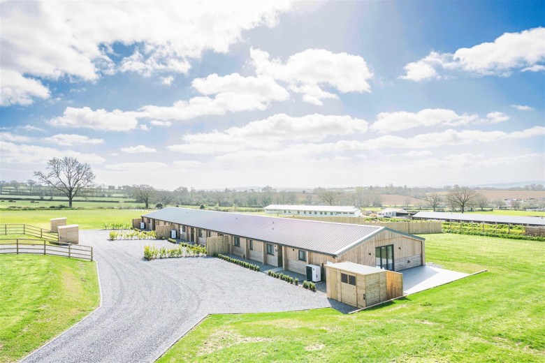 Click the photo for more details of Kerswell, Cullompton