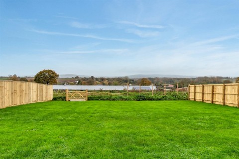 Click the photo for more details of Kerswell, Cullompton