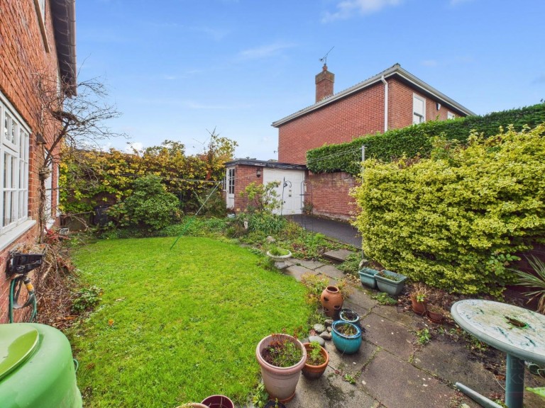 Images for High Street, Great Glen, Leicestershire