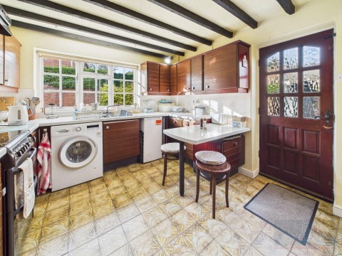 Click the photo for more details of High Street, Great Glen, Leicestershire