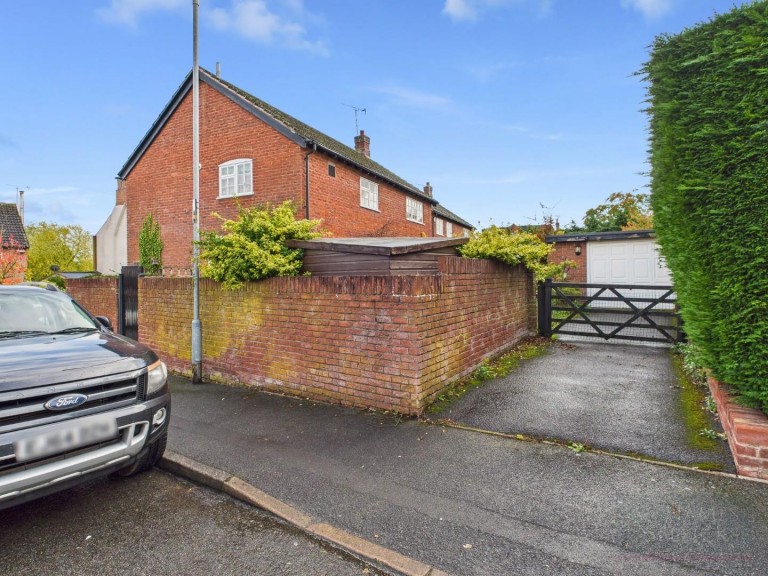 Images for High Street, Great Glen, Leicestershire