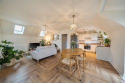 Images for Rotary Close, Houlton, Rugby