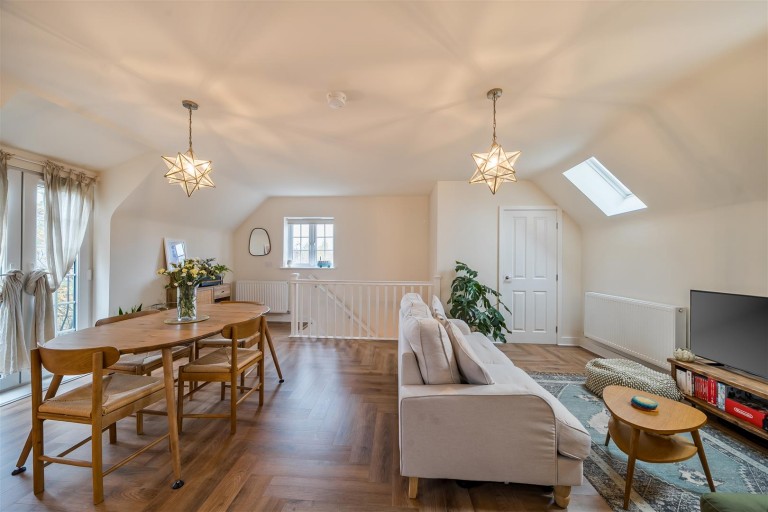 Images for Rotary Close, Houlton, Rugby