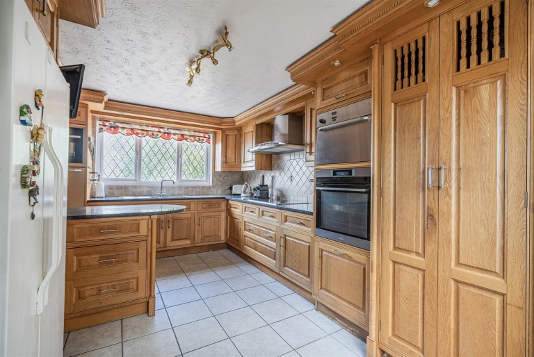 Images for Limers Lane, Northam