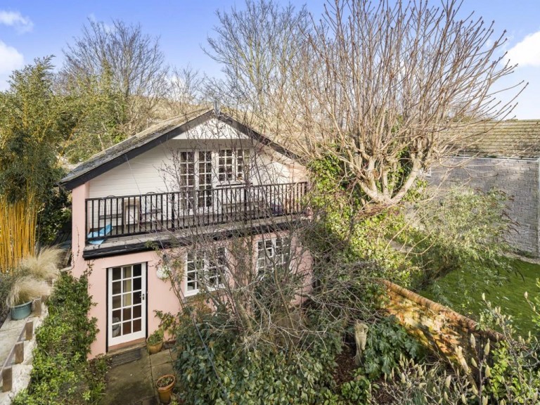 Images for 52 Broad Street, Lyme Regis