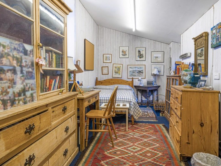 Images for 52 Broad Street, Lyme Regis