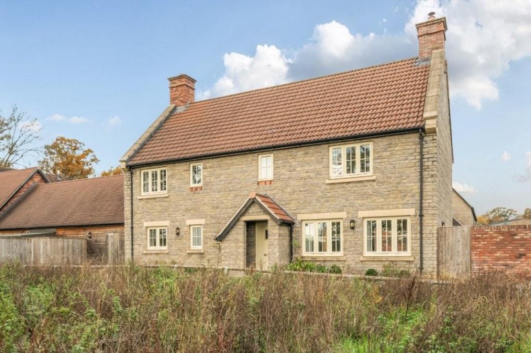 Images for Barton Court, High Street, Sparkford