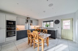 Images for Barton Court, High Street, Sparkford