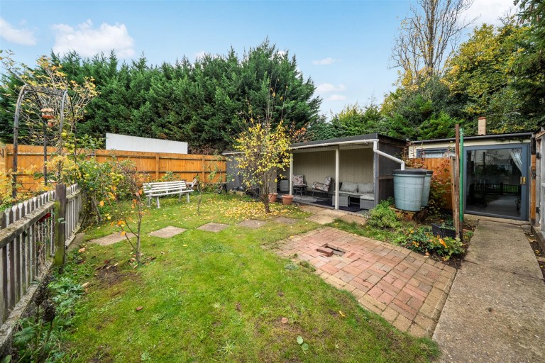 Images for Stratford Road, Roade, NN7