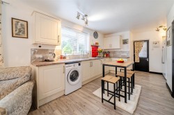 Images for Stratford Road, Roade, NN7