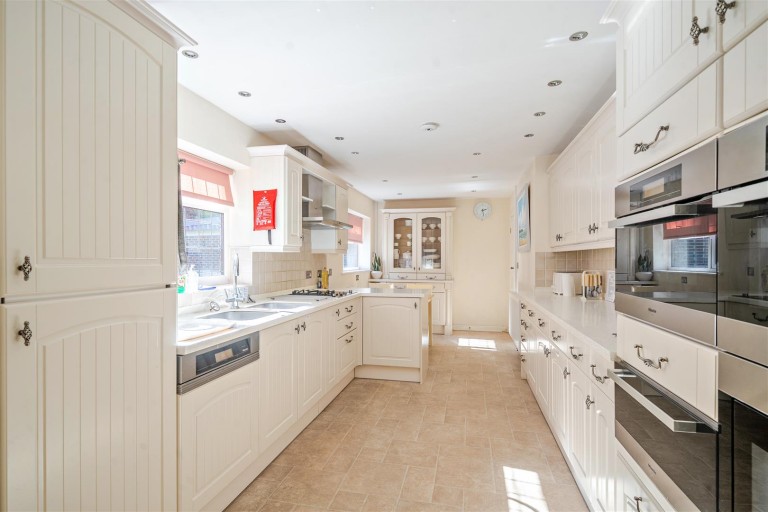 Images for Ford Close, Ferndown