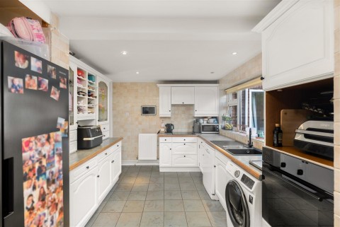 Click the photo for more details of Twyford Avenue, Twyford