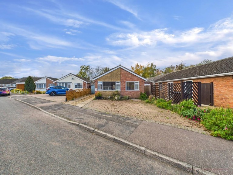 Images for Fleetwood Gardens, Market Harborough