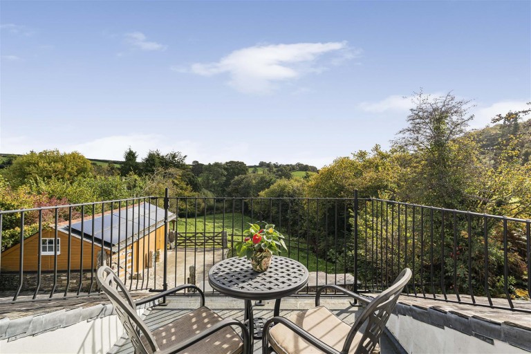 Images for Middlewood, North Hill, Launceston | 1 Acre