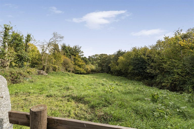 Images for Middlewood, North Hill, Launceston | 1 Acre