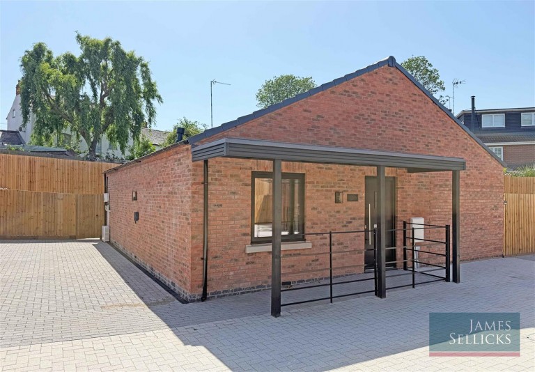 Images for Bungalow 3, Sidings Yard, Kibworth Beauchamp