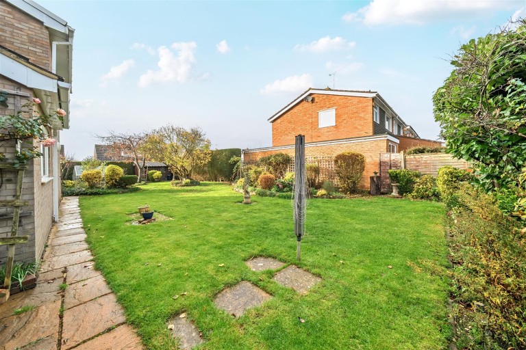 Images for Bradden Way, Greens Norton, NN12