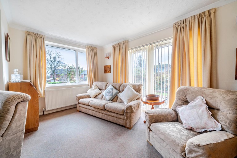 Images for Bradden Way, Greens Norton, NN12