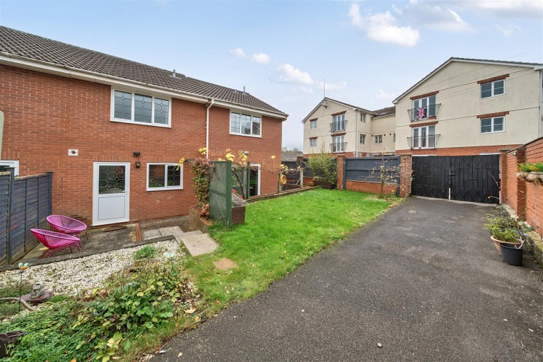 Images for Summerhouse View, Yeovil