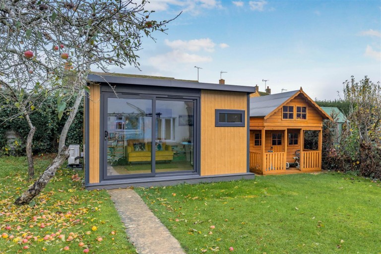 Images for Chacombe Road, Middleton Cheney, Banbury