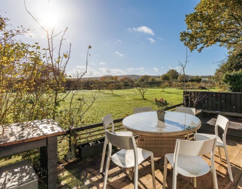 Click the photo for more details of Northwood, Isle of Wight