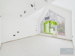 Images for Stoughton Road, Oadby, Leicestershire