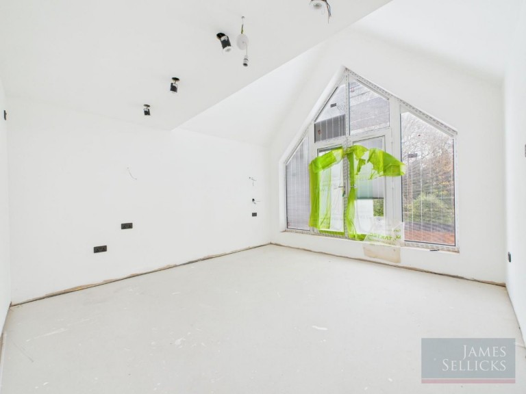 Images for Stoughton Road, Oadby, Leicestershire