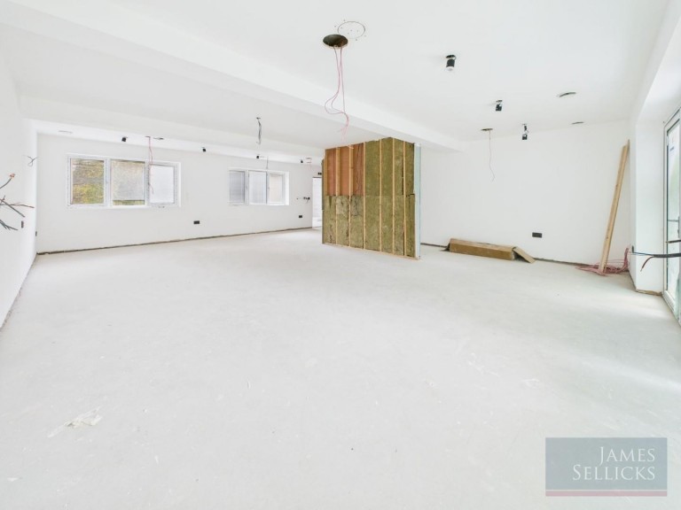 Images for Stoughton Road, Oadby, Leicestershire