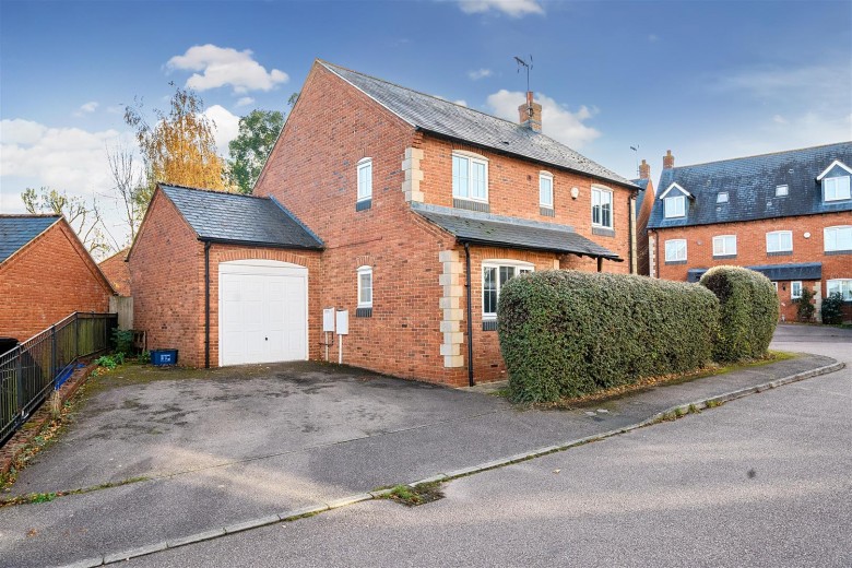 Click the photo for more details of The Old Woodyard, Silverstone, NN12