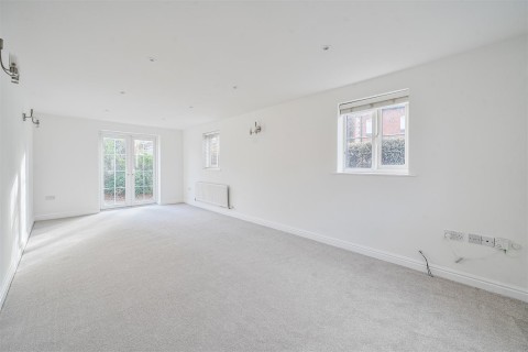 Click the photo for more details of The Old Woodyard, Silverstone, NN12