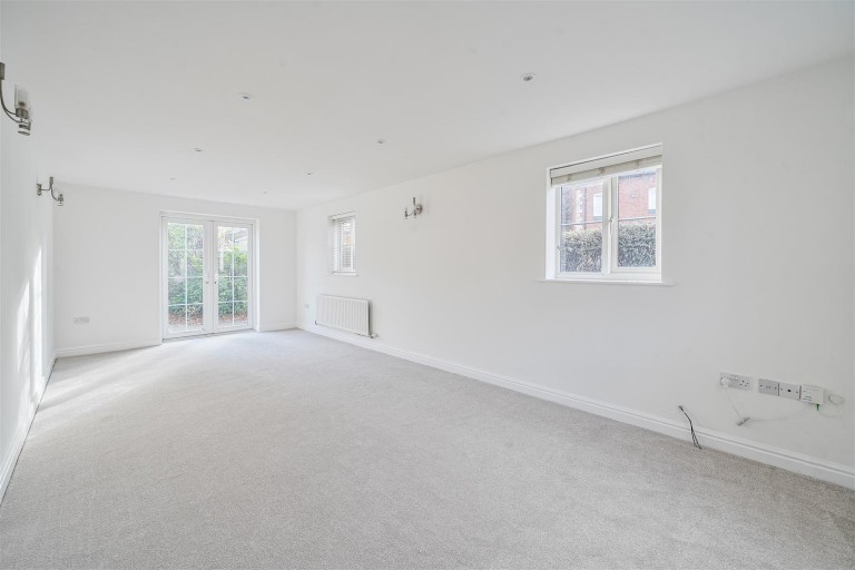 Images for The Old Woodyard, Silverstone, NN12