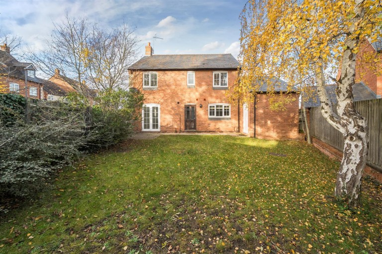 Images for The Old Woodyard, Silverstone, NN12