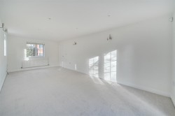 Images for The Old Woodyard, Silverstone, NN12