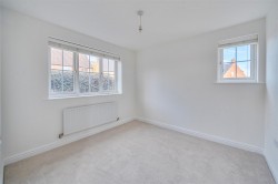 Images for The Old Woodyard, Silverstone, NN12