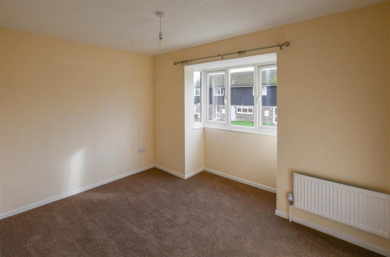 Images for Brickfields Avenue, Newmarket