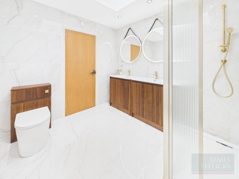 Images for Martha Close, Countesthorpe, Leicestershire