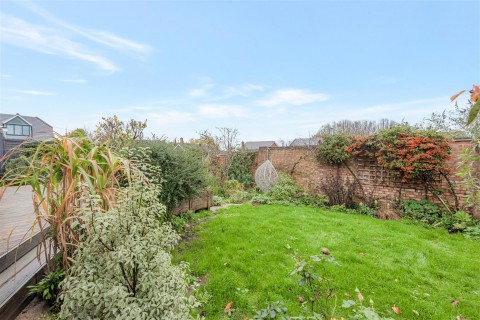 Click the photo for more details of St. Michaels Drive, Appleby Magna, Swadlincote