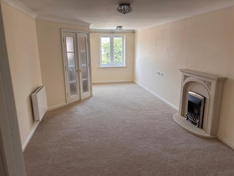 Click the photo for more details of Foxhall Court, School Lane, Banbury